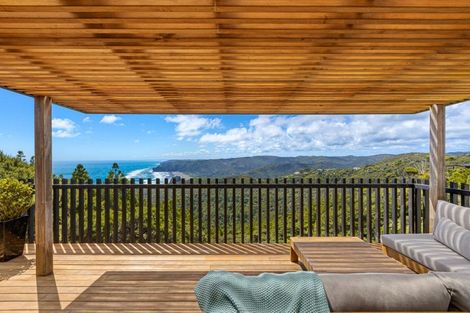 Photo of property in 23 Log Race Road, Piha, 0772