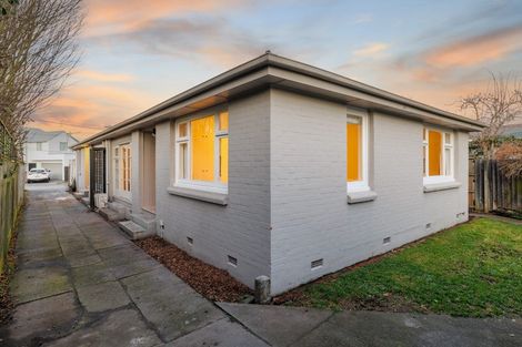 Photo of property in 2/27 Devonport Lane, St Albans, Christchurch, 8014