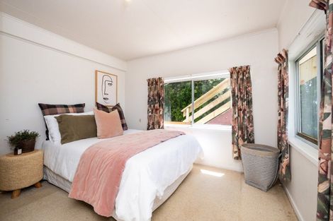 Photo of property in 233 Clifton Road, Te Awanga, 4102