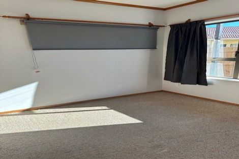 Photo of property in 69 Te Moana Road, Waikanae Beach, Waikanae, 5036