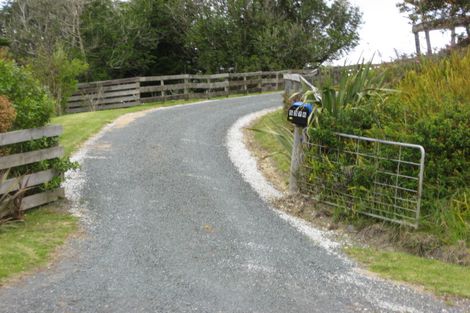 Photo of property in 5376 Kaipara Coast Highway, Wellsford, 0972