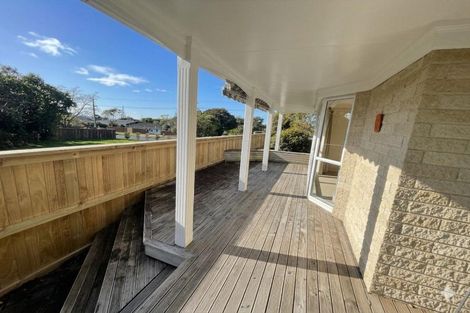 Photo of property in 54 Wairau Road, Oakura, 4314