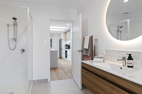 Photo of property in 414 Paparata Road, Bombay, 2675