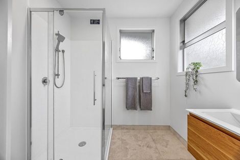 Photo of property in 2/99 Briggs Road, Shirley, Christchurch, 8052