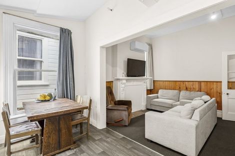 Photo of property in 44 Heriot Row, Dunedin Central, Dunedin, 9016