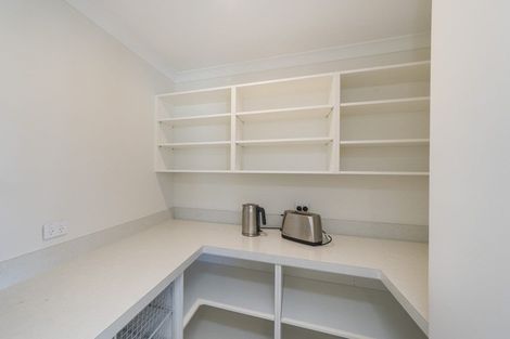 Photo of property in 2 Hydrangea Lane, Milson, Palmerston North, 4414