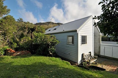 Photo of property in 16b Ngarimu Grove, Ngaio, Wellington, 6035