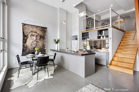 Photo of property in Stadium Garden Flats, 104/107 Thorndon Quay, Pipitea, Wellington, 6011
