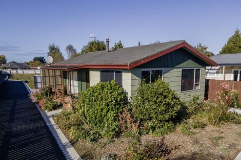 Photo of property in 22 Campbell Street, Geraldine, 7930
