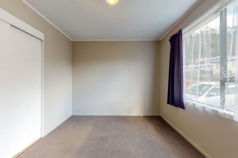 Photo of property in 1a Sunny Grove, Wainuiomata, Lower Hutt, 5014