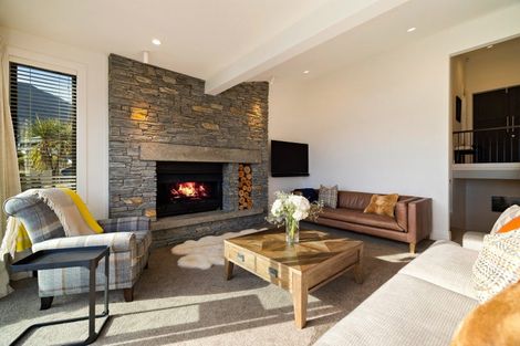 Photo of property in 10a Belfast Terrace, Queenstown, 9300