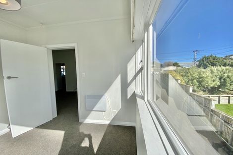 Photo of property in 18 Tamar Street, Island Bay, Wellington, 6023