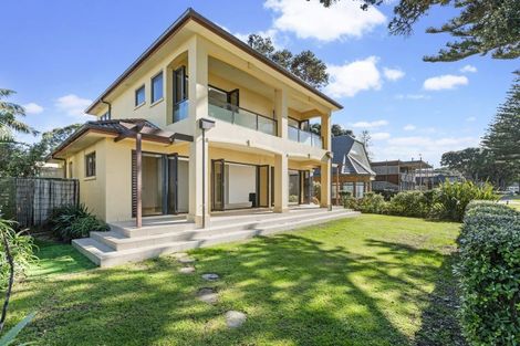 Photo of property in 4a Noel Avenue, Orewa, 0931