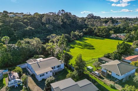 Photo of property in 26 Woodside Road, Massey, Auckland, 0614