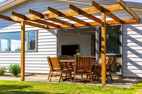 Photo of property in 14 Gennaker Lane, Whitby, Porirua, 5024