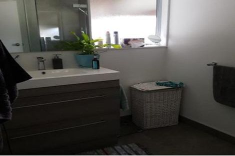 Photo of property in 2/434 Gloucester Street, Taradale, Napier, 4112