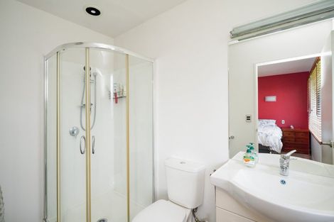 Photo of property in 28 Majestic Chance, Seaward Bush, Invercargill, 9812