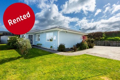 Photo of property in 88 Sunstone Crescent, Timberlea, Upper Hutt, 5018