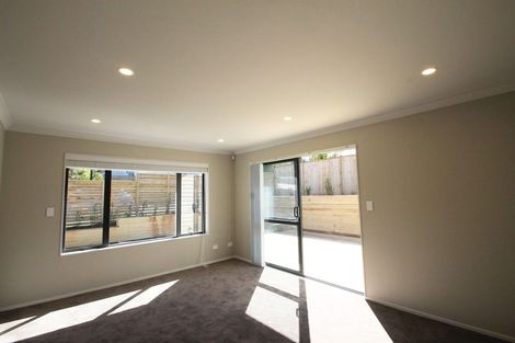 Photo of property in 14 Vazey Way, Hobsonville, Auckland, 0618