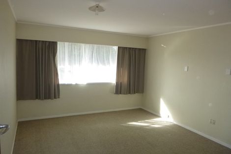 Photo of property in 62 Tiroroa Avenue, Te Atatu South, Auckland, 0610