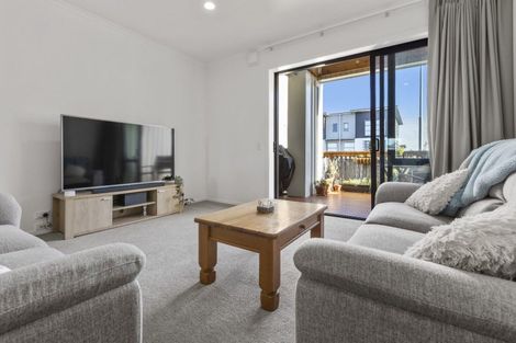 Photo of property in 2a Harakeke Road, Hobsonville, Auckland, 0618