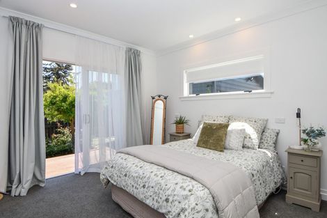 Photo of property in 19 Broadway Street, Martinborough, 5711