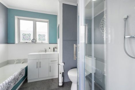 Photo of property in 39 Tarena Street, Mamaku, 3020