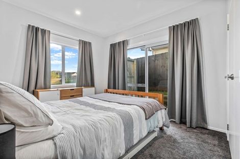 Photo of property in 106 Isabella Drive, Pukekohe, 2120