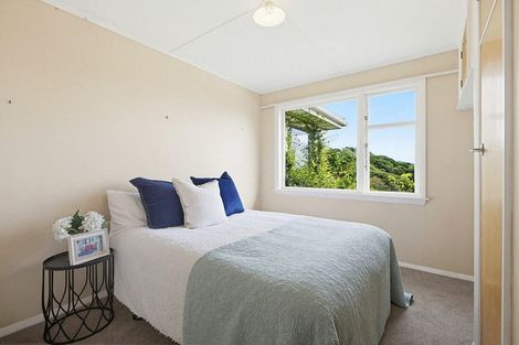 Photo of property in 44 Acheron Road, Paremata, Porirua, 5026