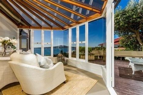 Photo of property in 68 Seacliffe Avenue, Narrow Neck, Auckland, 0622