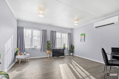 Photo of property in 23 Sunny Grove, Wainuiomata, Lower Hutt, 5014