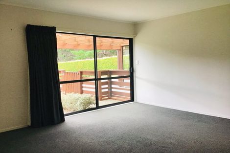 Photo of property in 54 Pinetone Road, Kumeu, 0892