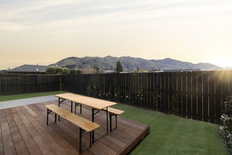 Photo of property in 3 Raspberry Close, Wanaka, 9382