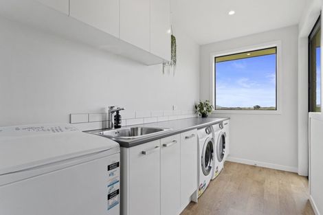 Photo of property in 1/757 Tuhikaramea Road, Ngahinapouri, Hamilton, 3290