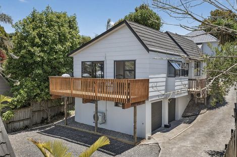 Photo of property in 2/31 Verran Road, Birkenhead, Auckland, 0626