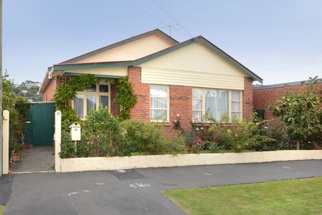 Photo of property in 10 Trafalgar Street, Saint Kilda, Dunedin, 9012