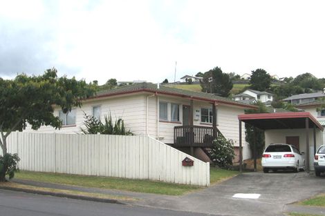 Photo of property in 80 West Harbour Drive, West Harbour, Auckland, 0618