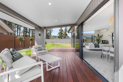 Photo of property in 26 Phoenix Palms Grove, Levin, 5510