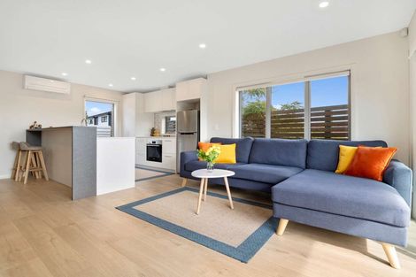 Photo of property in 116c Birkdale Road, Birkdale, Auckland, 0626