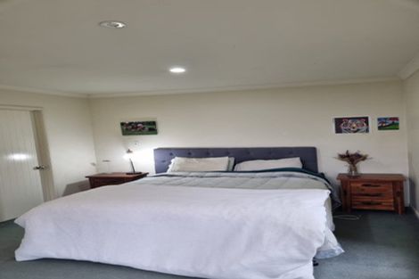 Photo of property in 10 Titirangi Crescent, Parklands, Christchurch, 8083