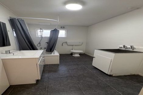 Photo of property in 71o Randwick Crescent, Moera, Lower Hutt, 5010