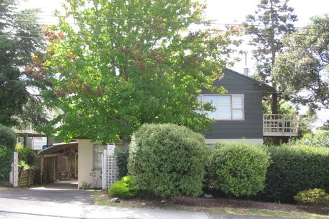 Photo of property in 2/34 Fordham Street, Beach Haven, Auckland, 0626