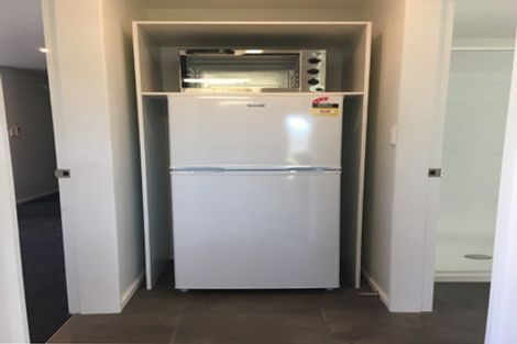 Photo of property in 15 Trinidad Crescent, Grenada Village, Wellington, 6037