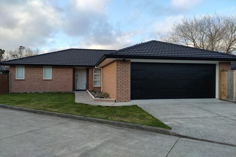 Photo of property in 13 Riverboat Lane, Helensville, 0800