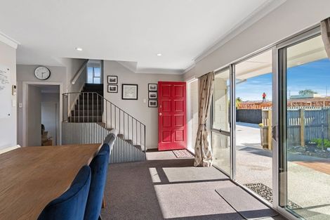 Photo of property in 20 Seymour Street, Hornby, Christchurch, 8042