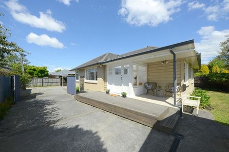 Photo of property in 2/8 Springhill Street, Avonhead, Christchurch, 8042