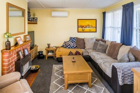 Photo of property in 209b Waddington Drive, Naenae, Lower Hutt, 5011
