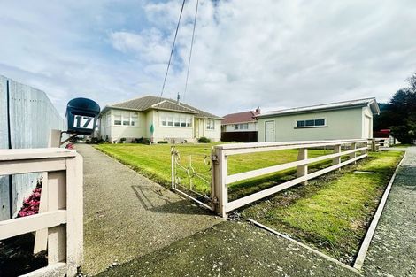 Photo of property in 17 Arundel Street, Oamaru North, Oamaru, 9400
