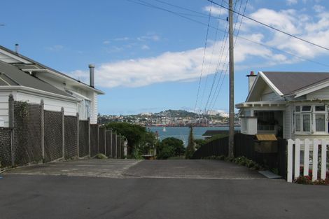 Photo of property in 2/47 Clarence Street, Devonport, Auckland, 0624