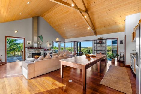 Photo of property in 134 Phillips Road, Kaiwaka, 0573